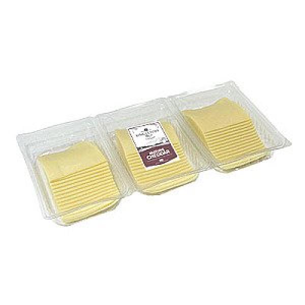 Sliced mature cheddar 1kg